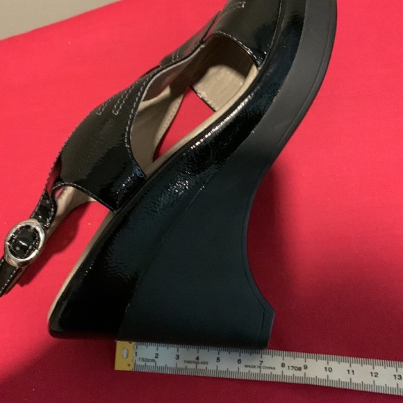 Bravo Browns Black Patent Leather Wedge Sandals - Picture 10 of 11